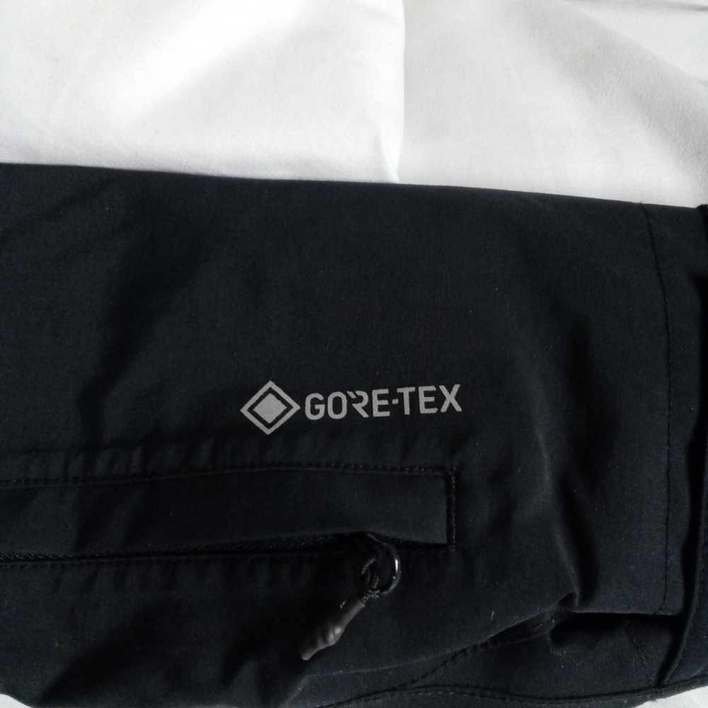 Quicksilver gortex jacket - Picture 5 of 8